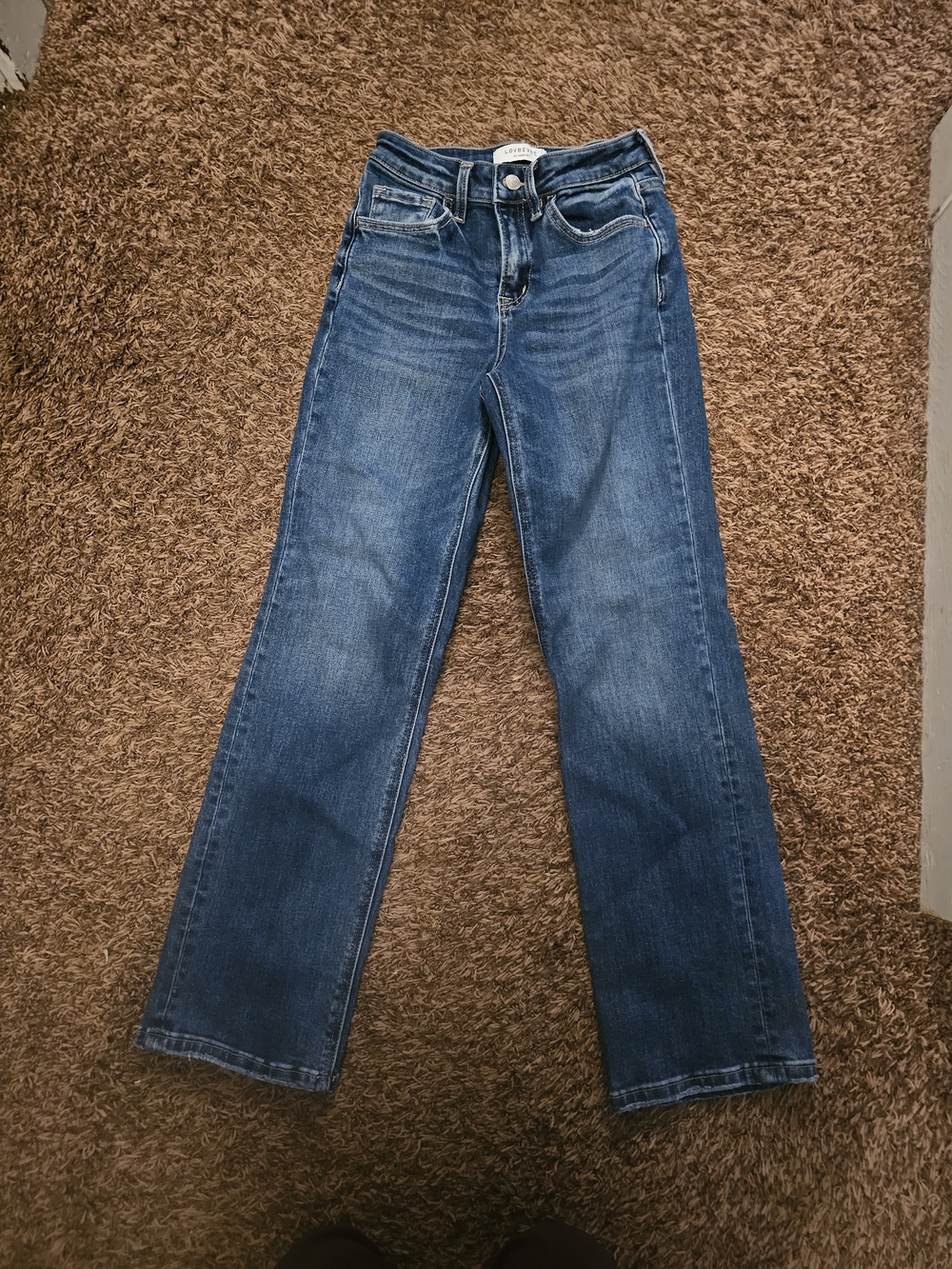 Classic Straight-Leg Jeans in Medium Blue
